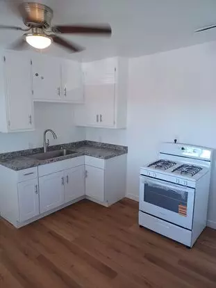 2109-2209 W Myrtle St Apartment for rent in Santa Ana, CA