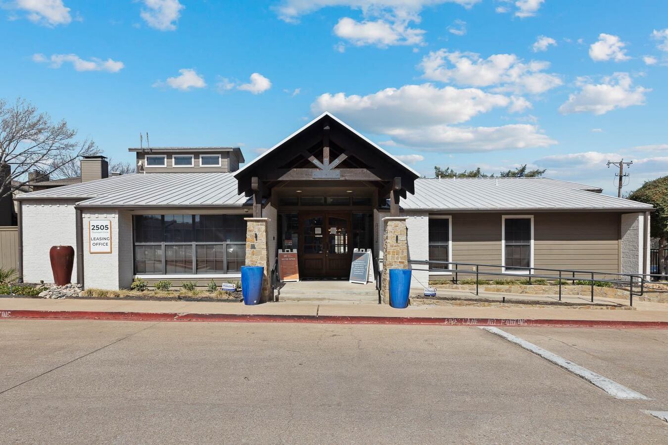 Brookside Apartments 2505 Thomason Circle Arlington, TX