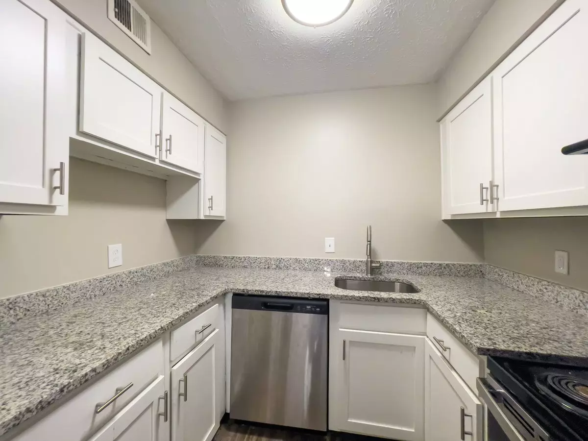 The Monroe Apartment for rent in New Albany, IN
