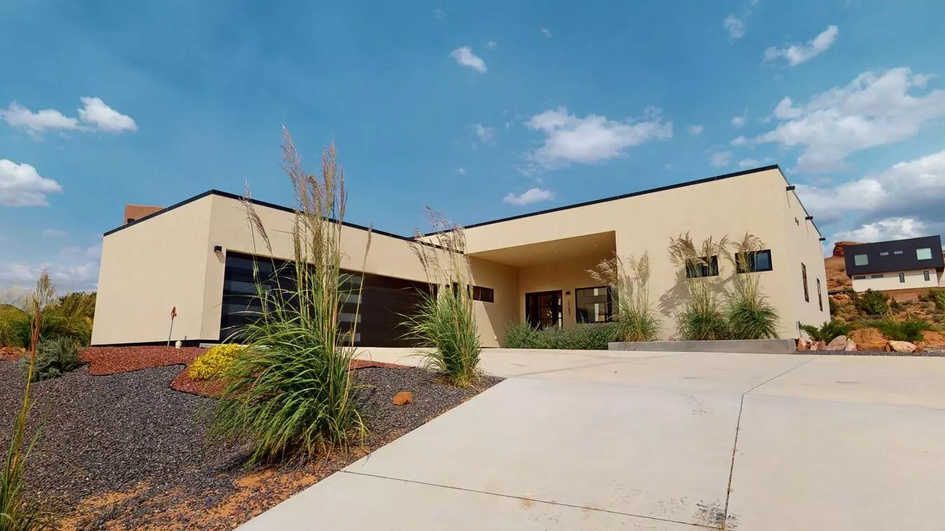 2183 Salida Del Sol House for rent in Moab, UT