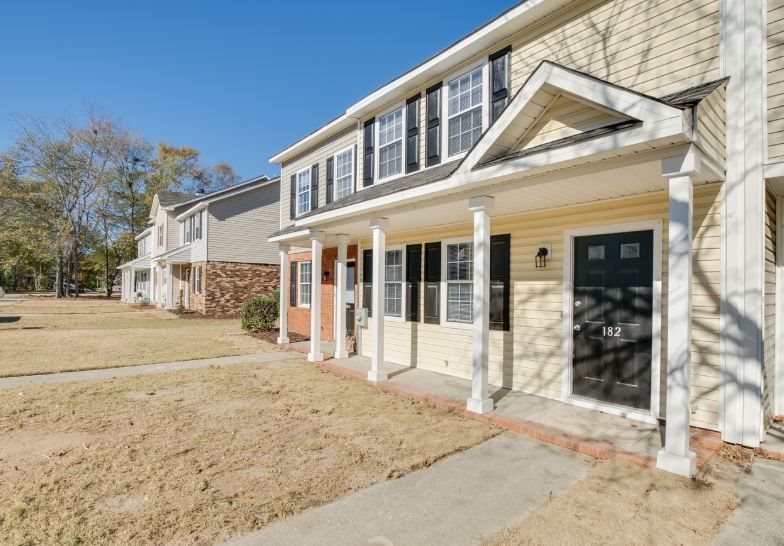 Petersburg Place Townhomes Apartments Martinez, GA