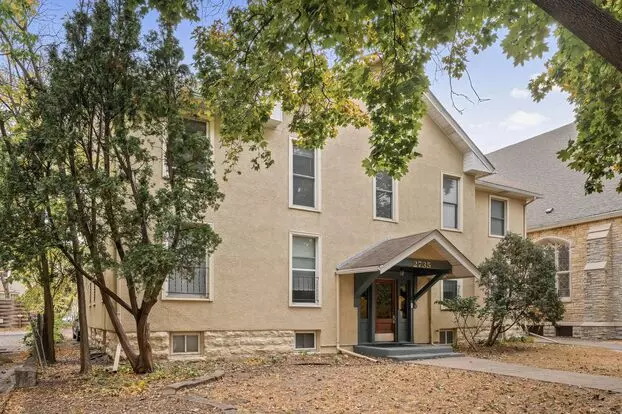 Cute 1br/1bath Apartment Available Sept 15! Apartment for rent in Minneapolis, MN