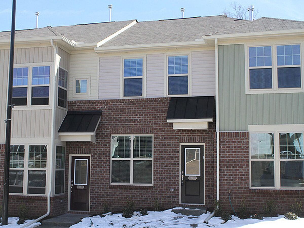 Live In Popular Thompson Ridge Near Duke! Apartments Durham, NC