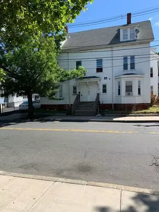 Chestnut Street Apartment for rent in Lynn, MA Chestnut Street Apartment for rent in Lynn, MA