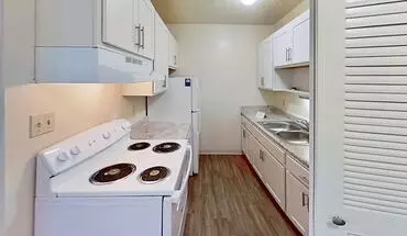 2 of 52 Briarwood Apartments Apartment for rent in Benton Harbor, MI