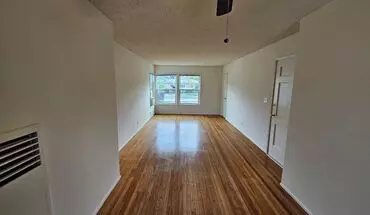 2 of 12 1701 Glenoaks Properties Apartment for rent in Burbank, CA