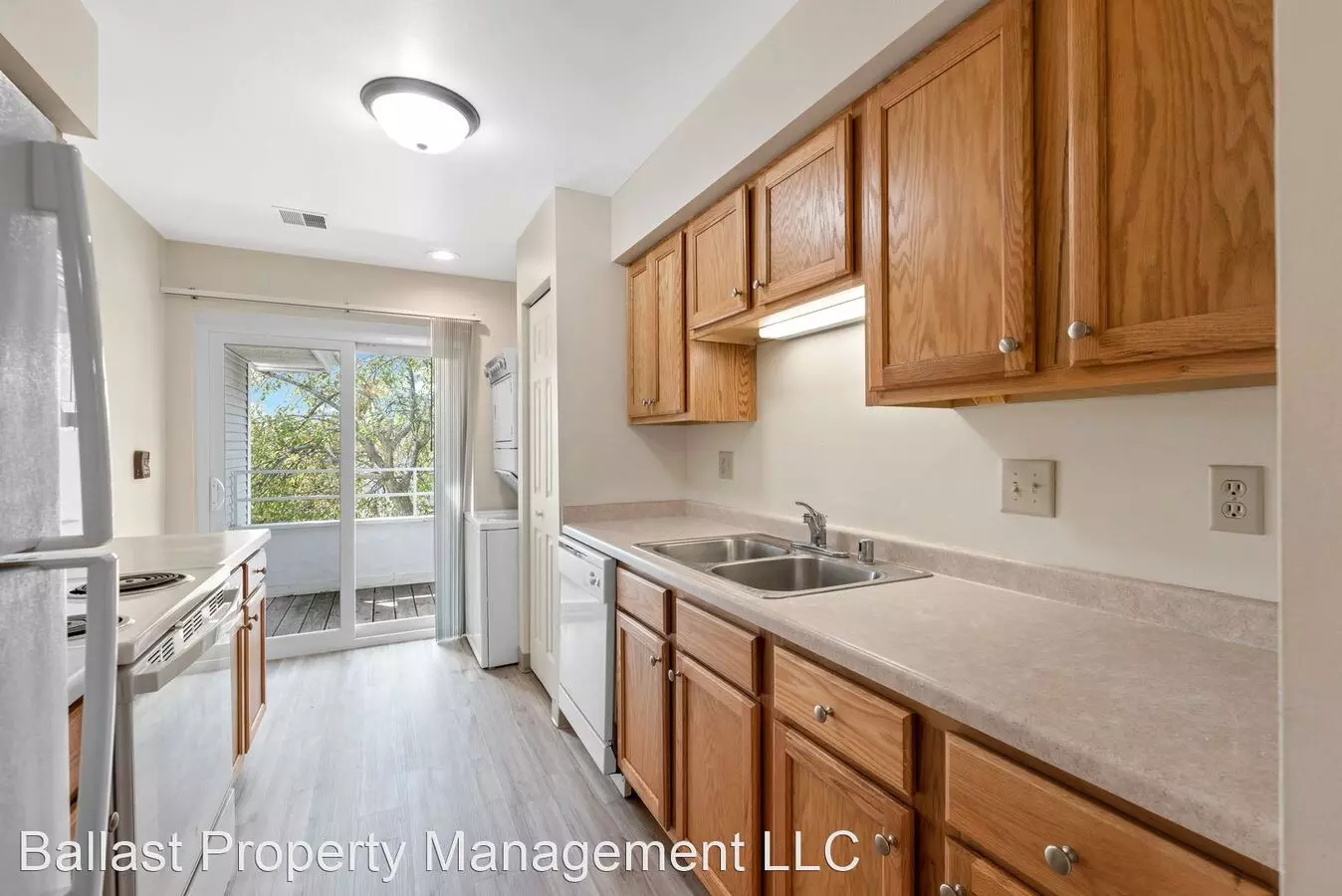 Hidden Creek Apartments Apartment for rent in New Berlin, WI
