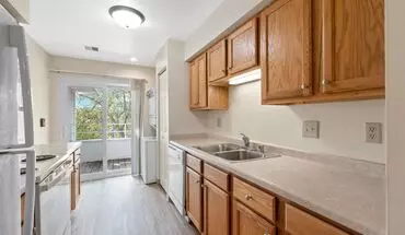 3 of 15 Hidden Creek Apartments Apartment for rent in New Berlin, WI