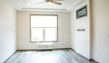 5 of 17 Top Floor 1 Bed! Available Now! House for rent in Eau Claire, WI