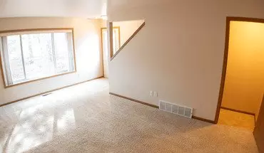 5 of 10 Damon St. and Sterling Dr. Condos Apartment for rent in Eau Claire, WI