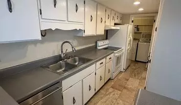 5 of 17 3bd/2ba Townhouse Located In Whispering Oaks! House for rent in Memphis, TN