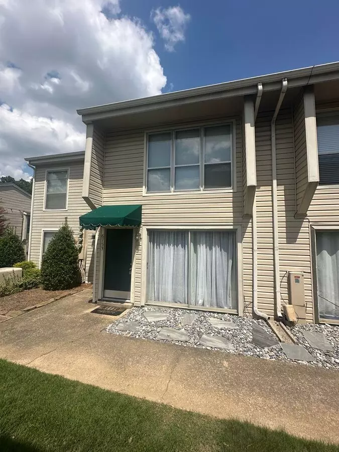 1bd/1ba Townhouse Located On The Germantown/memphis Line! House for rent in Memphis, TN