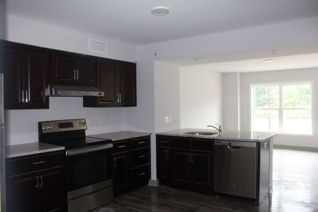 Westwoods Place Apartments 55 West Woods Rd Hamden, CT