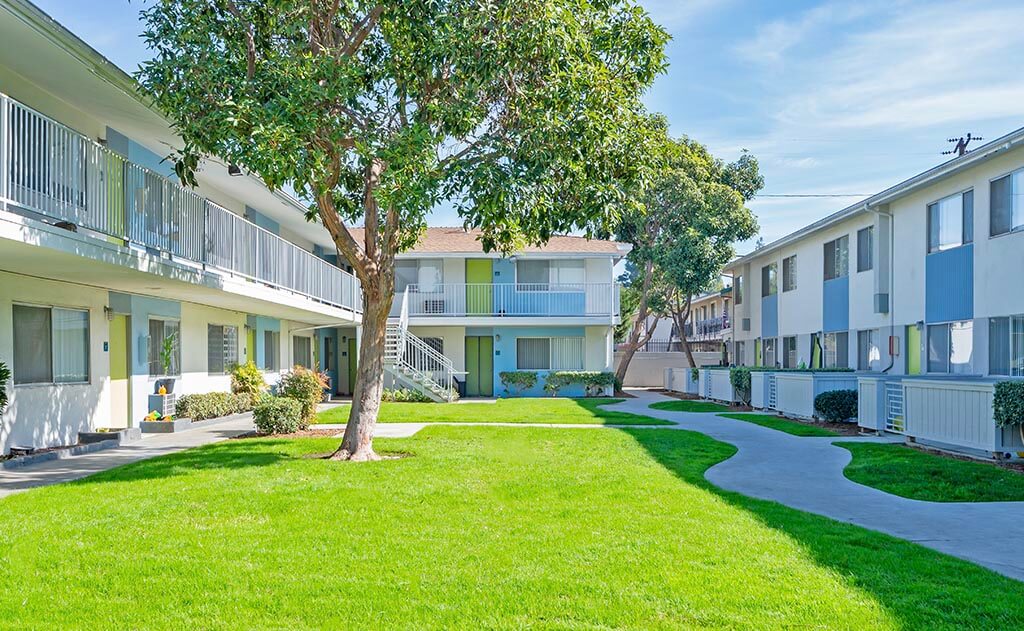 The Circle Apartments At Long Beach Long Beach, CA