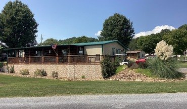 Cedar Cove RV Lots LLC Apartment for rent in Mooresburg, TN