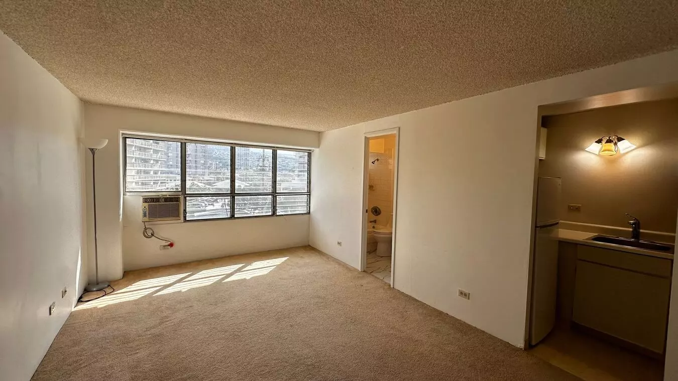 Available Now - Ideally Located Studio With 1 Assigned Parking In Regency Tower House for rent in Honolulu, HI