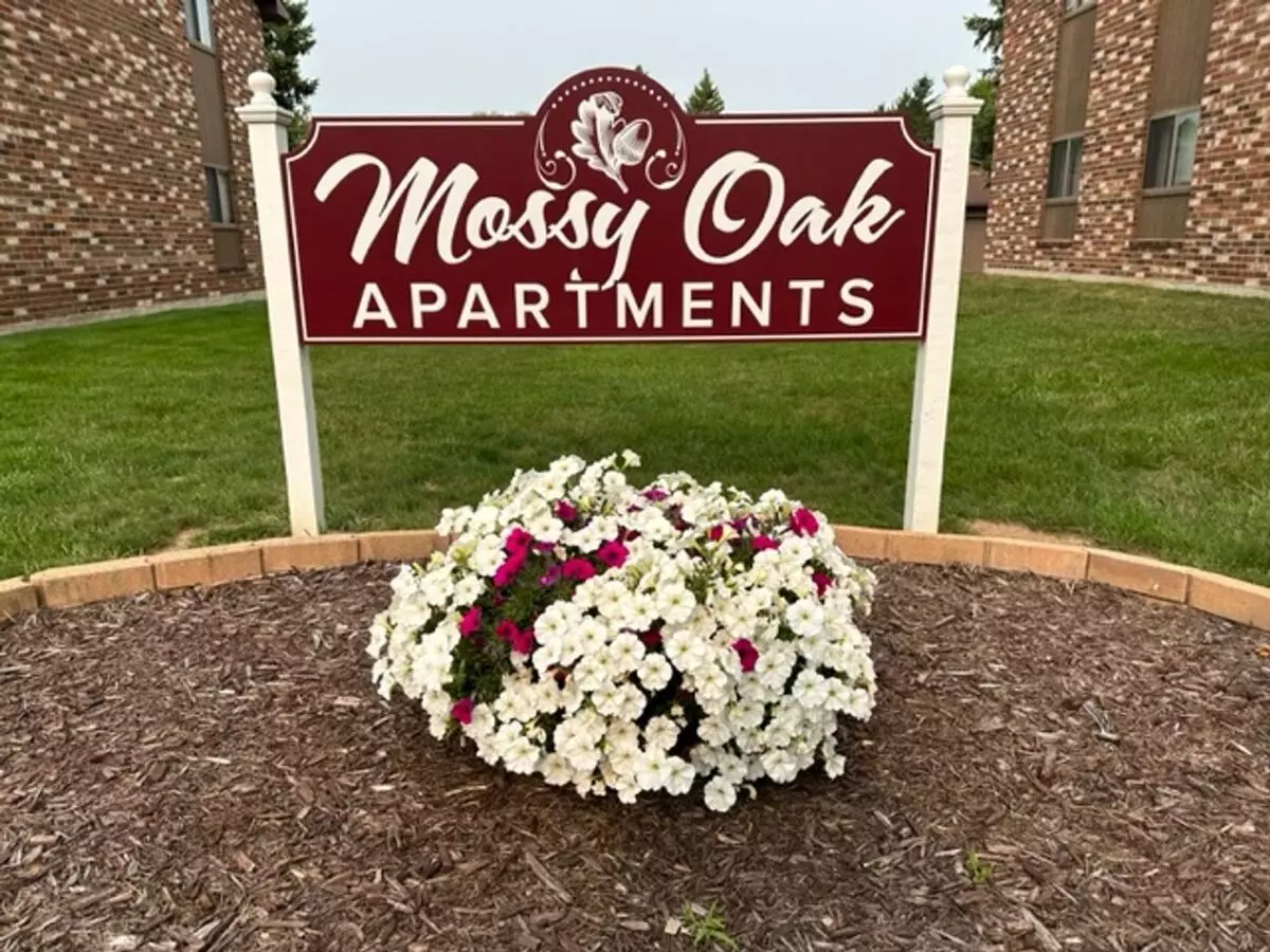 2995 Mossy Oak Cir Apartment for rent in Green Bay, WI