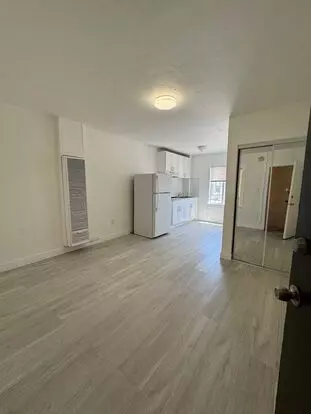 228 South Lake Llc Apartment for rent in Los Angeles, CA