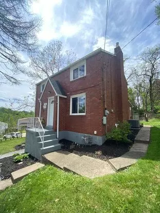 Spacious 3 Bed, 1.5 Bath Single Family Home With Central Air - Verona, Pa Apartment for rent in Verona, PA