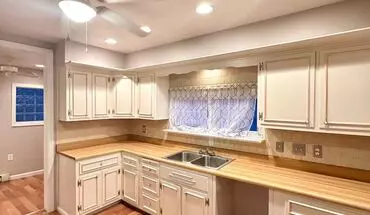 4 of 23 1075 Steuben St Unit 2 House for rent in Pittsburgh, PA