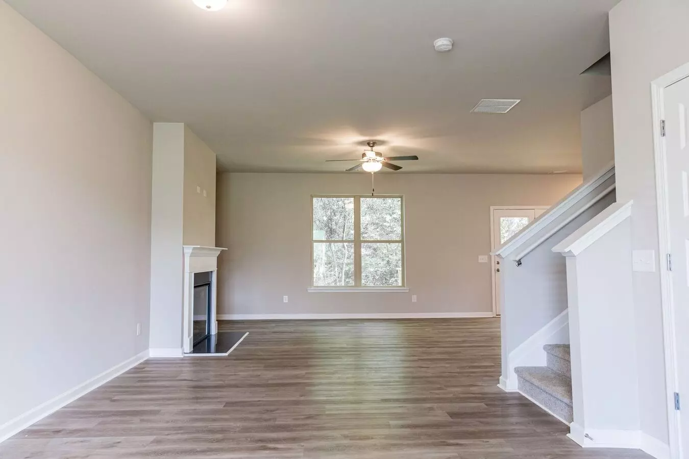 4 Bed 2.5 Bath Home In Calhoun! House for rent in Calhoun, GA