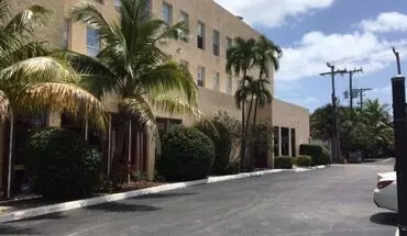 2 of 28 2716 S Dixie Hwy Apartment for rent in West Palm Beach, FL