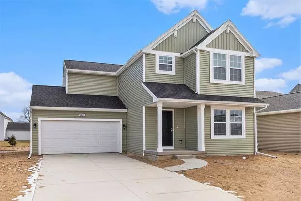 6208 Aurelius Rd Apartment for rent in Lansing, MI
