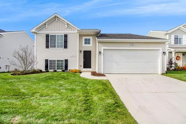 1207 Colgrove St Apartment for rent in Marshall, MI
