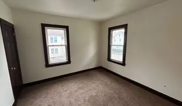 5 of 8 1911 Spring Rd Apartment for rent in Cleveland, OH