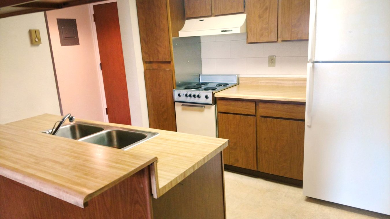 Landmark Tower (62 Years or Older, Limits... Apartments Nampa, ID