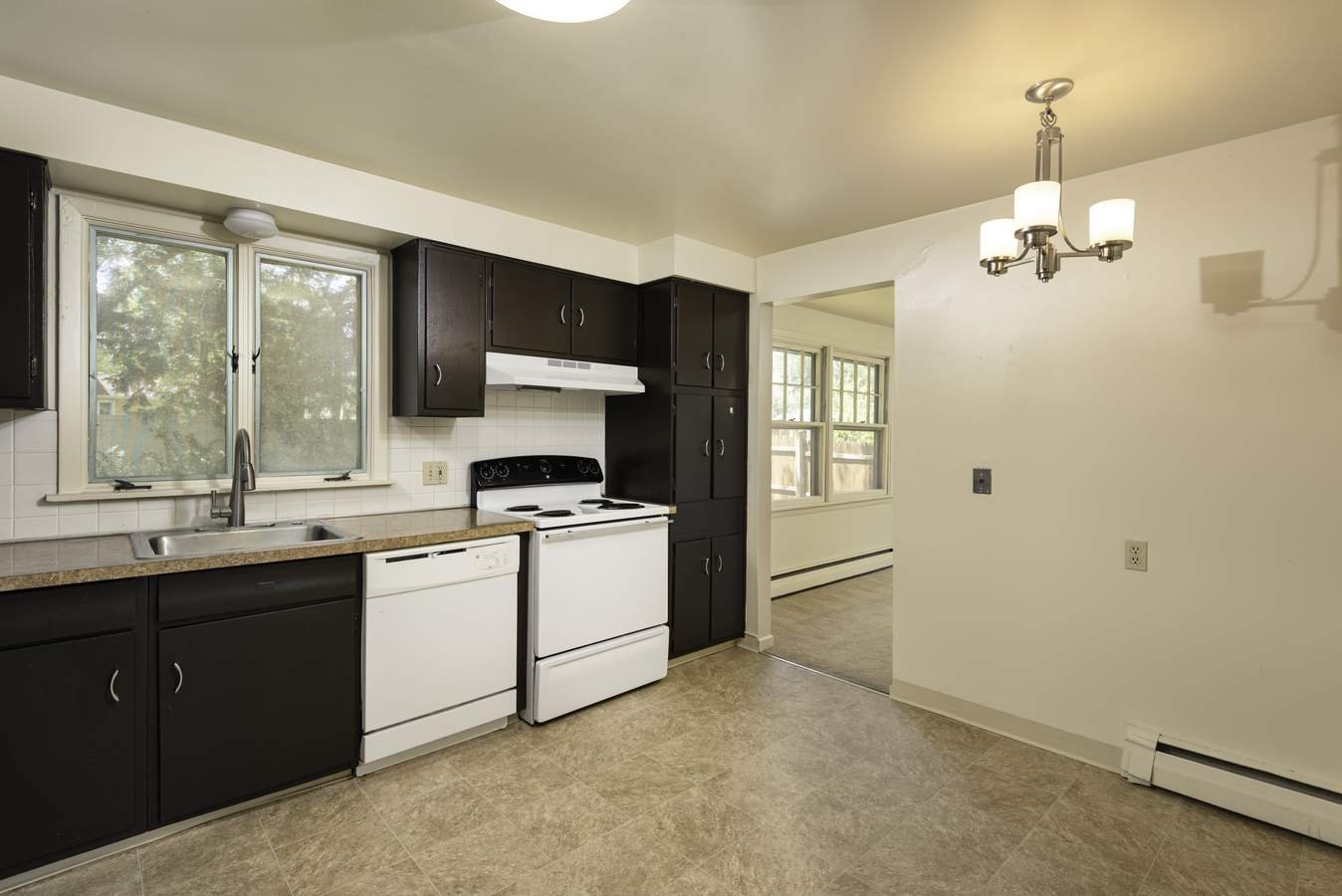 18 Segsbury Road Williamsville, NY House for Rent Rentable