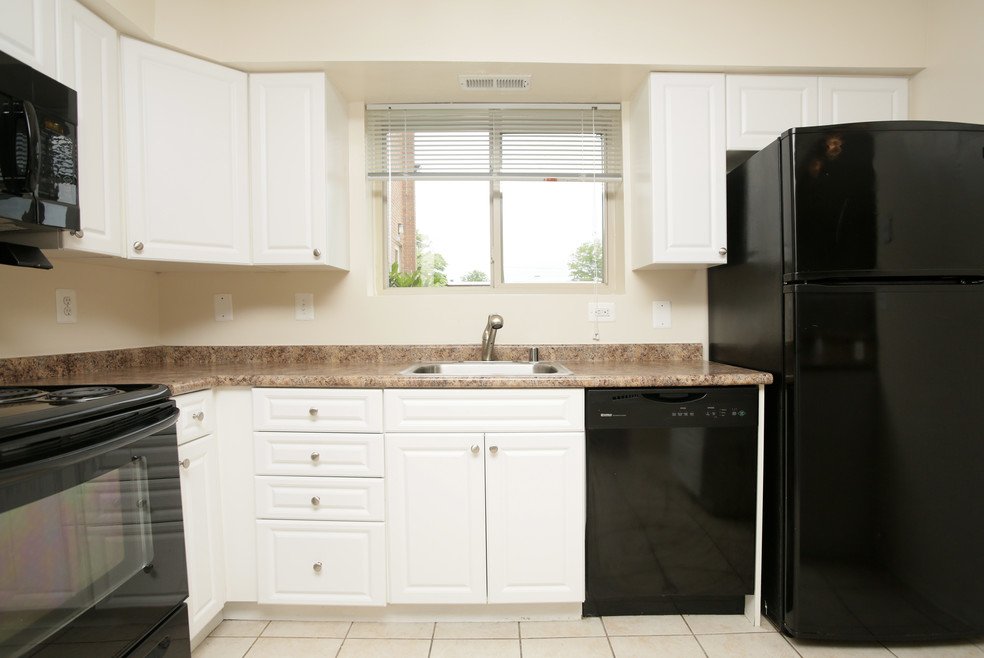 Cardiff Hall Apartments 8001 York Road Towson, MD