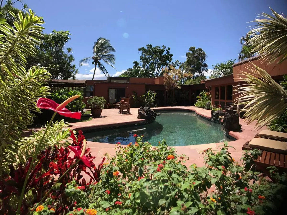 107 West Kuiaha House for rent in Haiku, HI