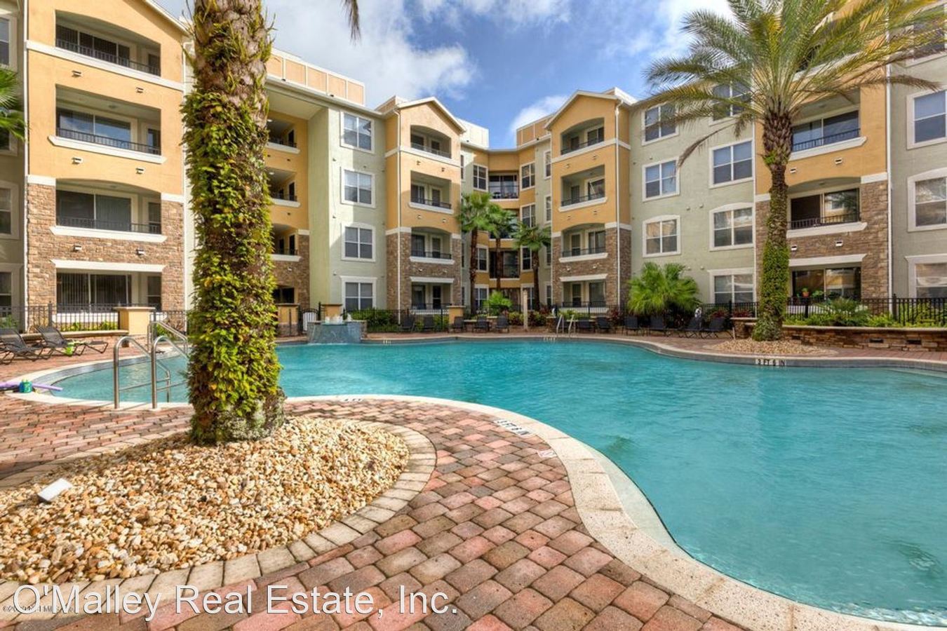 8539 W Gate Pkwy Jacksonville, FL House for Rent