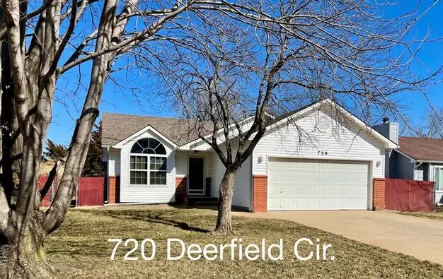 720 Deerfield Cir Apartment for rent in Valley Center, KS 720 Deerfield Cir Apartment for rent in Valley Center, KS