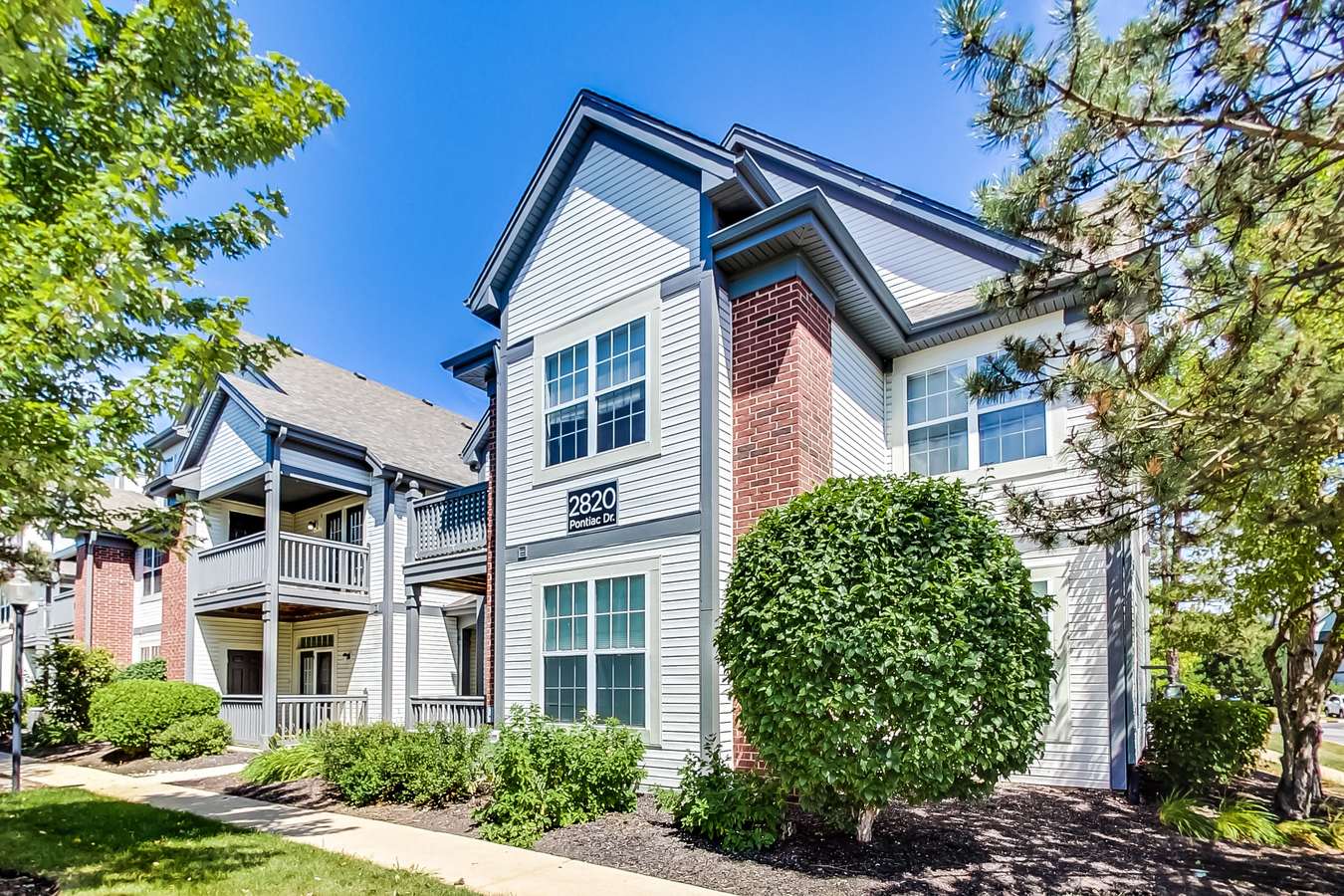 The Aventine at Oakhurst North Apartments Aurora, IL