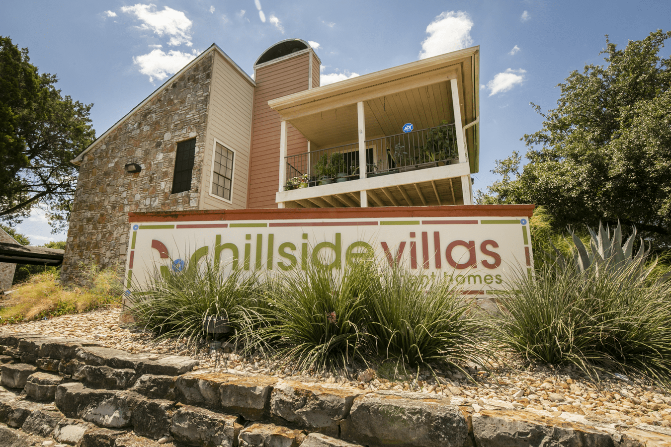 Hillside Villas Apartments Austin, TX
