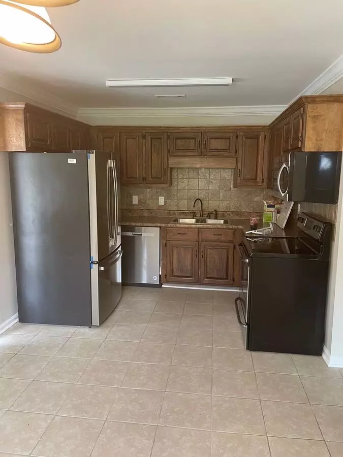 12 Oakcrest Trl NE Apartment for rent in Rome, GA