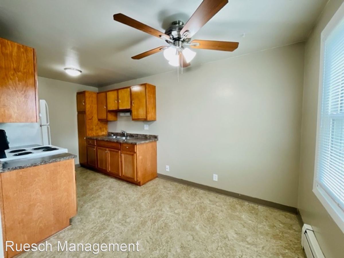 805 Shawano Ave Green Bay, WI Apartment for Rent Rentable