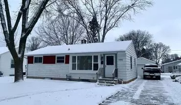 2 of 17 9th Street Stay (near Lambeau Field Green Bay) - Str Apartment for rent in Green Bay, WI