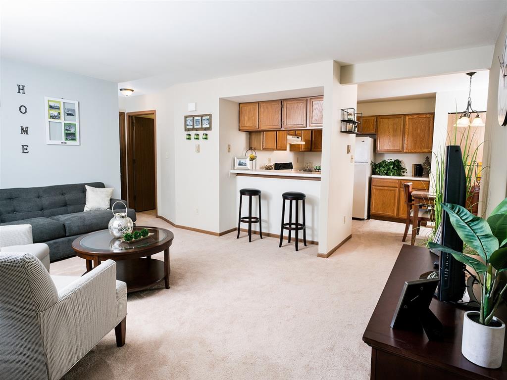 Rivershire Apartments 11215 West Greenfield, WI