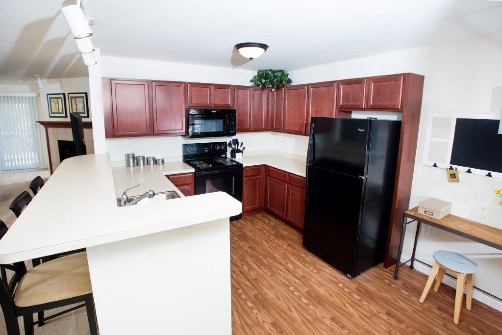 Centennial Park Apartments Oak Creek, WI Rentable