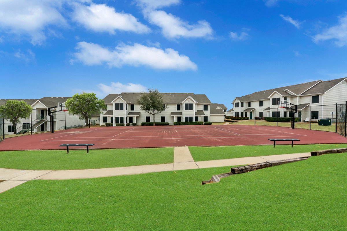 Lakeview Apartments Fort Worth, TX