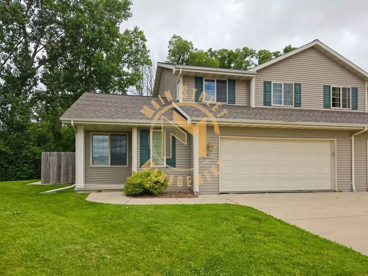 3 Bed 2 Bath Duplex House for rent in Howard, WI