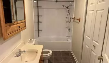 2 of 9 South Walnut Apartment for rent in Atlanta, IN