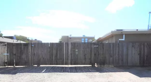 102 & 104 E. Delano Street Apartment for rent in Tucson, AZ