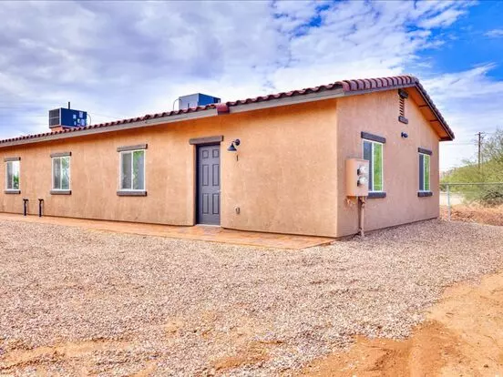 Have You Ever Wanted To Live In A Brand New Home!? Apartment for rent in Tucson, AZ