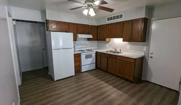3 of 7 403 E Palm Dr Apartment for rent in Syracuse, IN