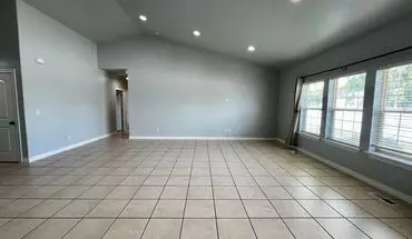 4 of 25 Non-refundable & Security Deposit Total: $2000.00 House for rent in Yakima, WA