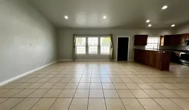 3 of 25 Non-refundable & Security Deposit Total: $2000.00 House for rent in Yakima, WA